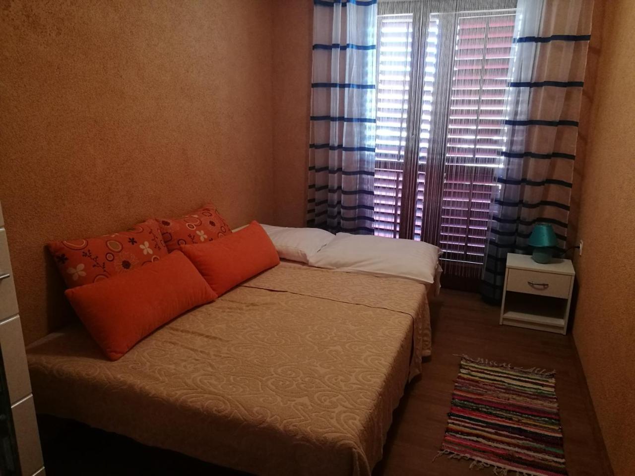 Apartments Ema Vir Zewnętrze zdjęcie