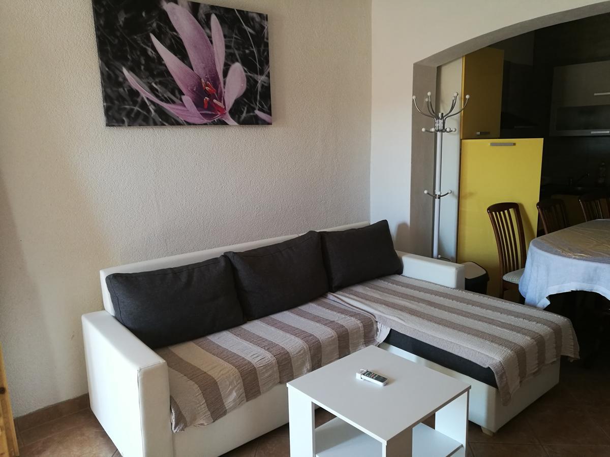 Apartments Ema Vir Zewnętrze zdjęcie